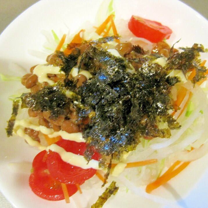 納豆サラダ丼